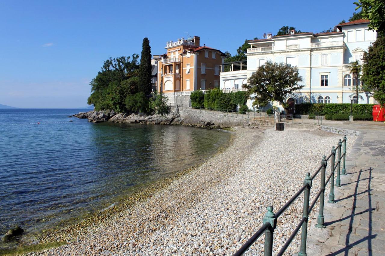 Apartments With A Parking Space Opatija - Pobri, Opatija - 7813 Matulji Ngoại thất bức ảnh